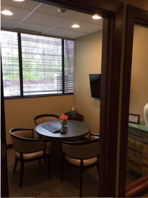 Consultation room, {PRACTICE_NAME} office in Libertyville