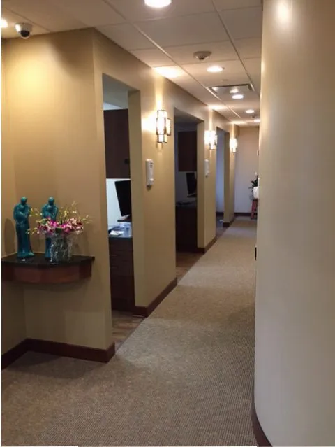 Hallway, {PRACTICE_NAME} office in Libertyville